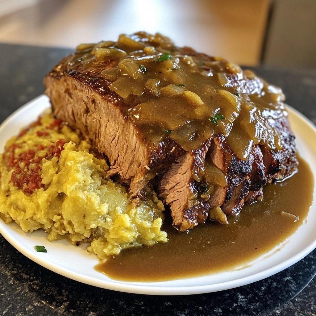 Deftiger Hausmannskost-Rinderbraten mit Rotkohl